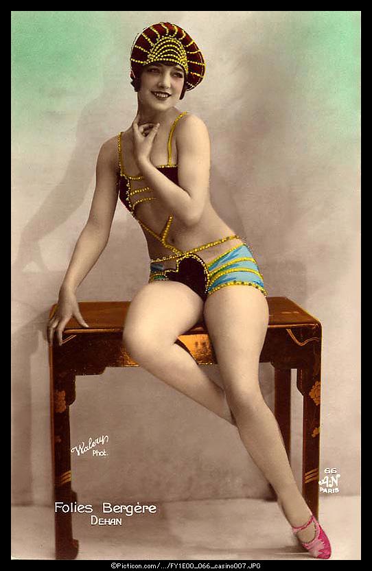 Dehan--Dancer at Folies Bergère postcard AN Paris