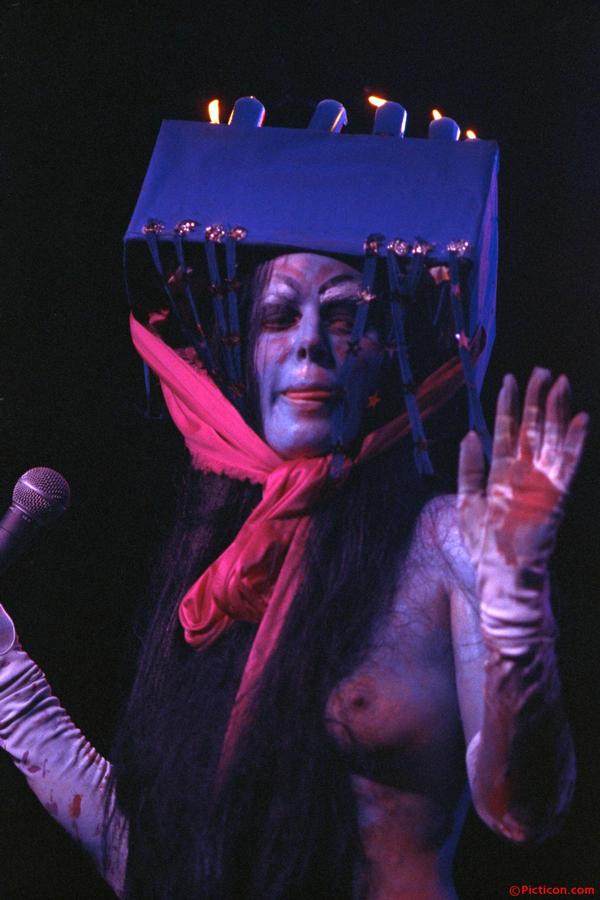 The Voluptuous Horror of Karen Black Kembra Pfahler